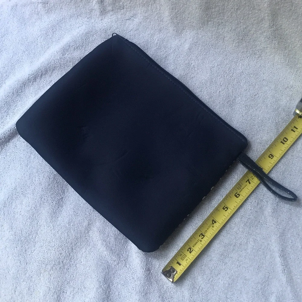 Navy and White Zipper Neoprene iPad Case